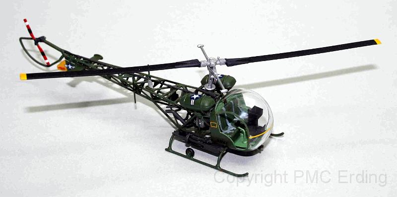 Bell 47G Italeri 1-72 Wimmer Thomas 03.jpg